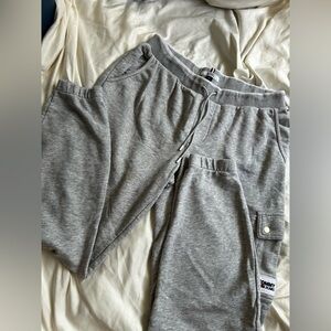 *Flawed* Tommy Hilfiger grey sweats size S
